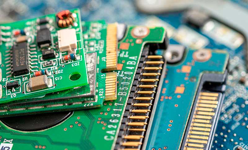 Sabe como funciona a reciclagem de eletrônicos?